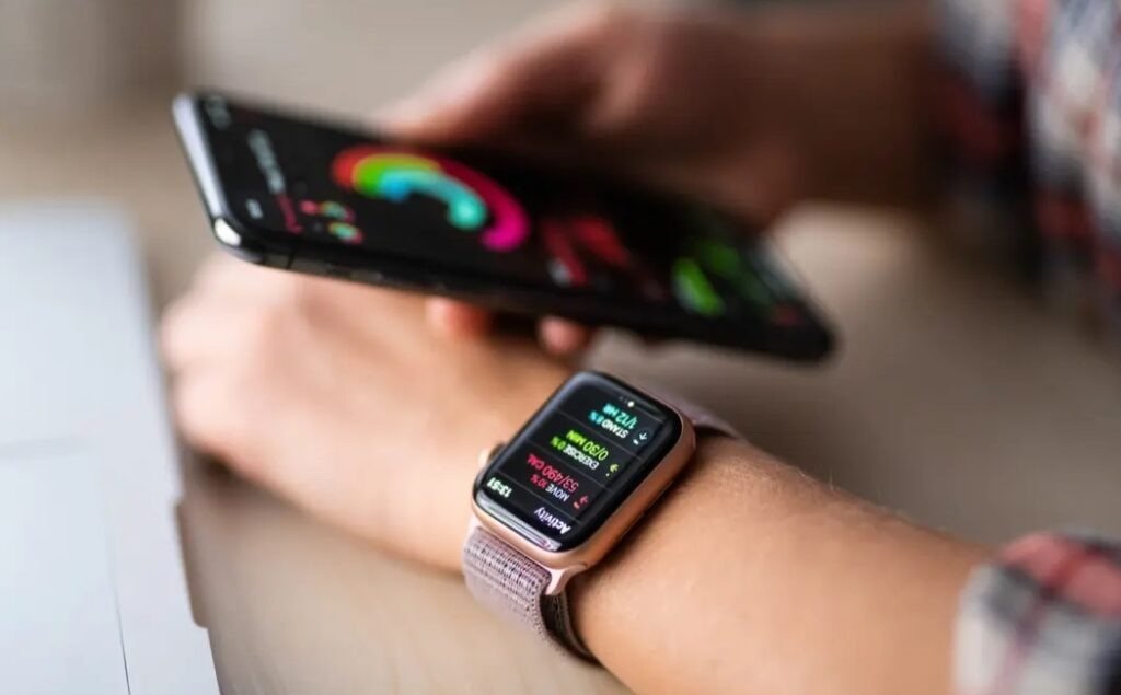 Apple Slows Virtual AI Health Coach Project as Competition Intensifies